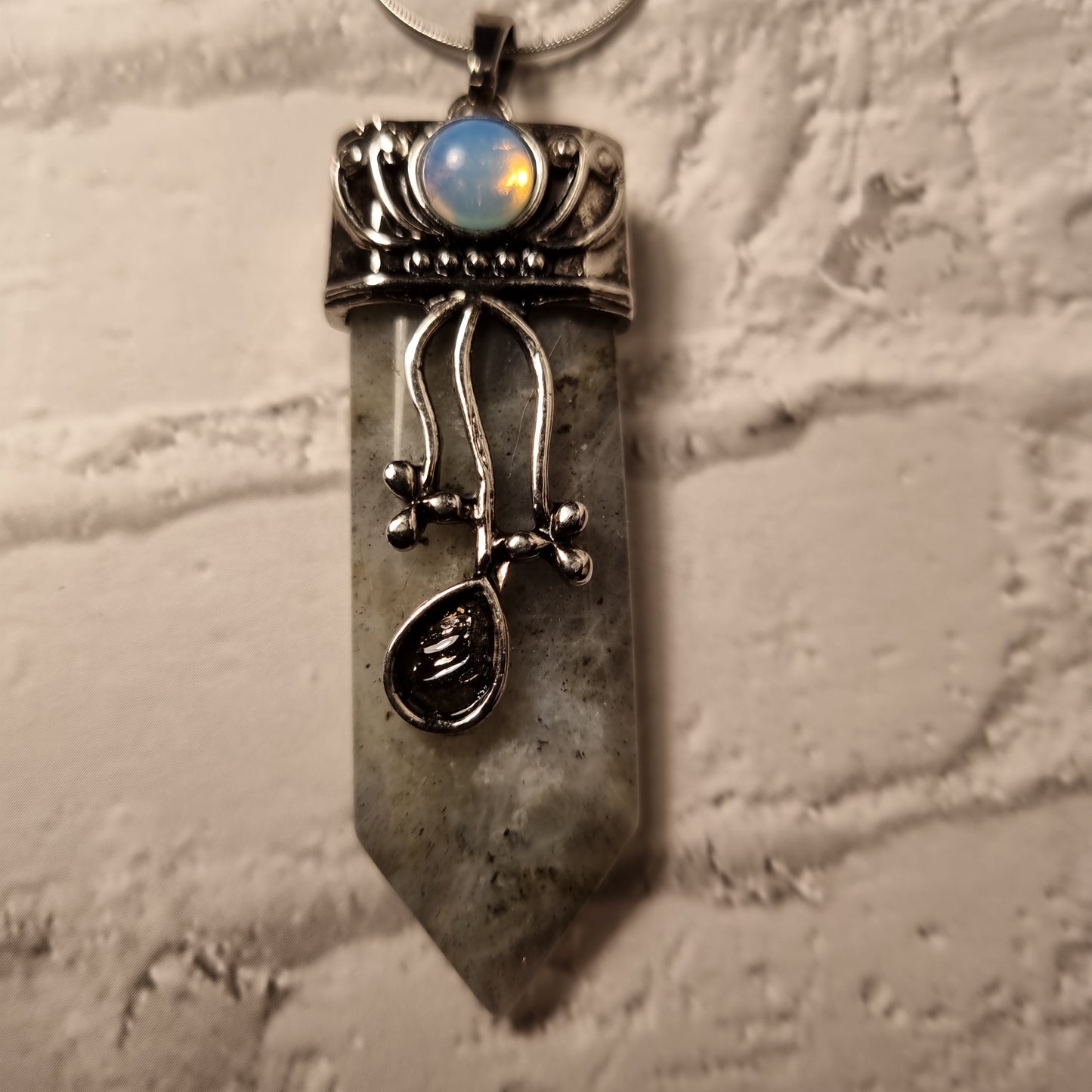 Grey forrest fairy
