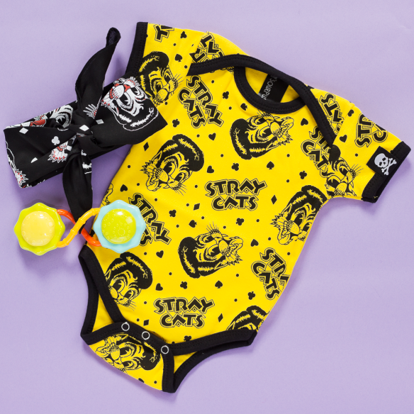 Stray Cats One Piece